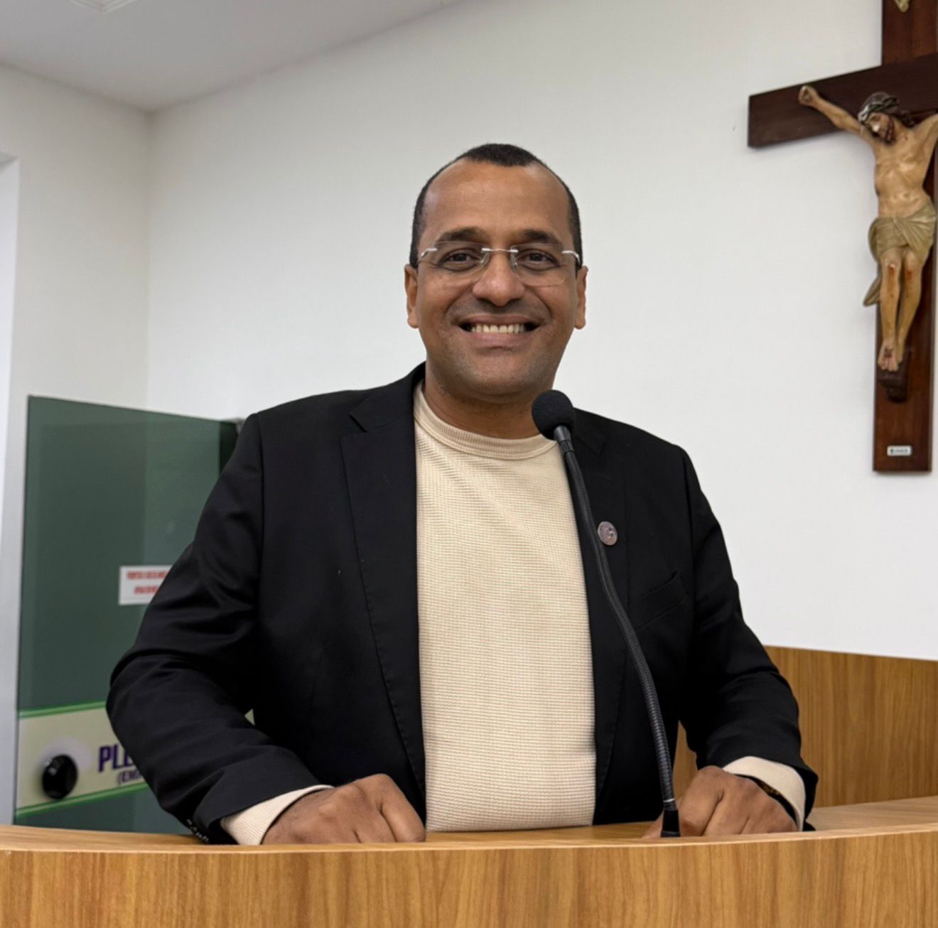 VEREADOR IRAN BARBOSA COBRA AMPLIAÇÃO DO PERCURSO DA LINHA TI XAMBÁ/TI MACAXEIRA EM OLINDA