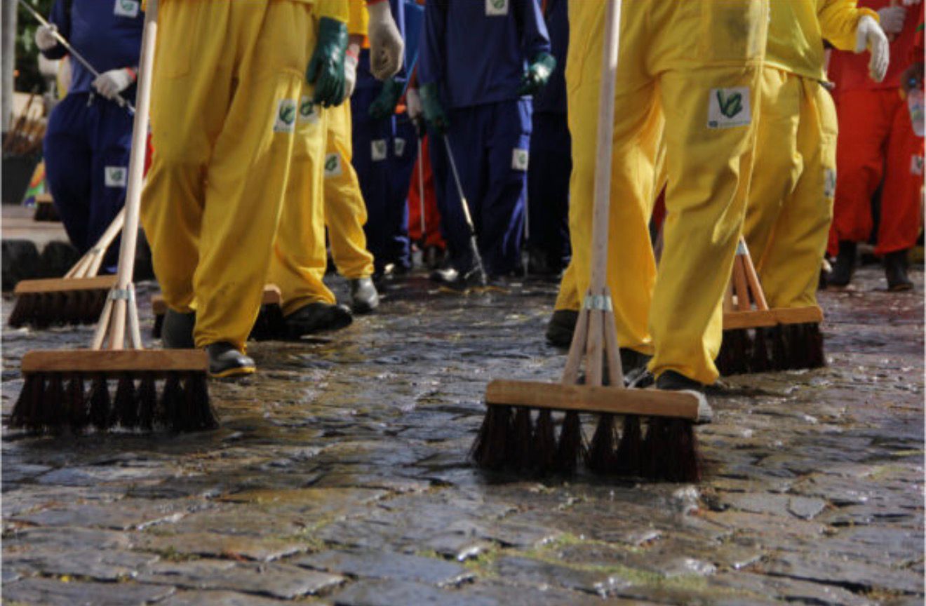 BLOCO VASSOURÃO ‘ABRE’ O CARNAVAL DE OLINDA COM LAVAGEM SIMBÓLICA DAS LADEIRAS NESTA QUINTA-FEIRA (12)