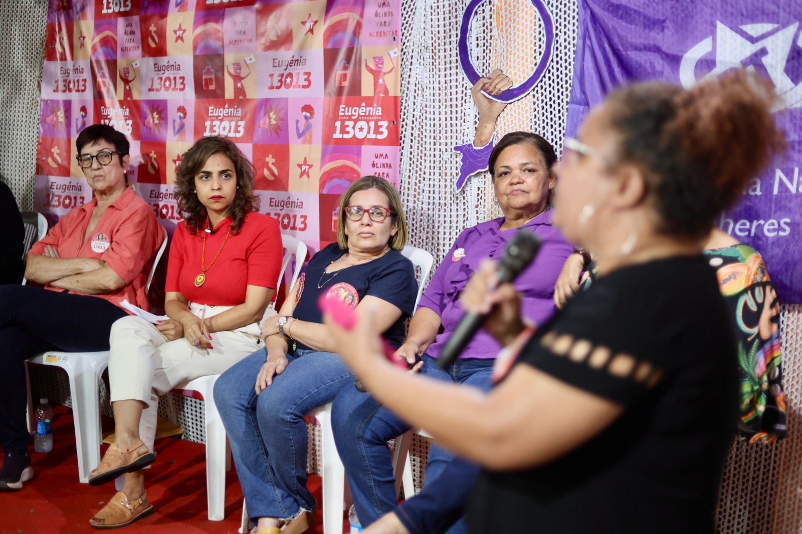 EUGÊNIA LIMA PROMOVE DEBATE SOBRE POLÍTICAS PÚBLICAS PARA AS MULHERES DE OLINDA