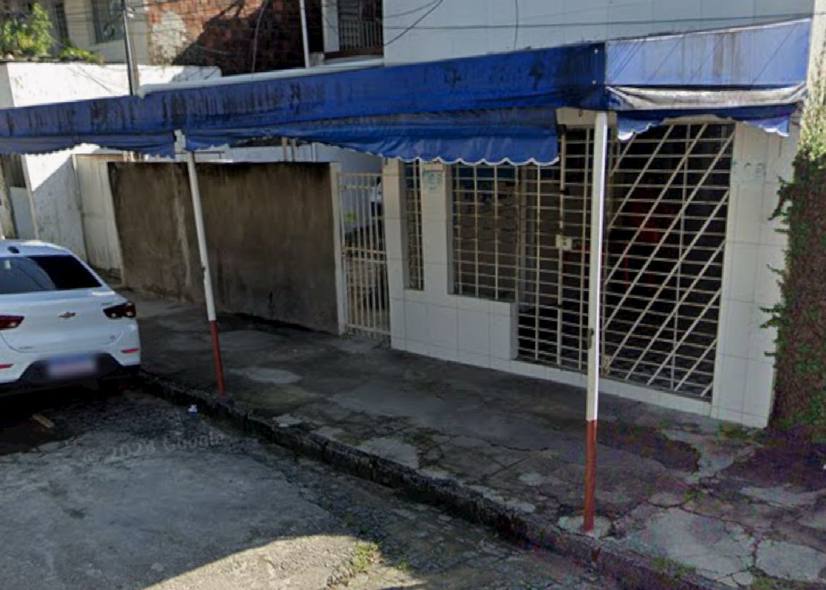 CERVEJA TRINCANDO E SABOR DE VERDADE: BAR DO MIMI CONQUISTA A VIZINHANÇA