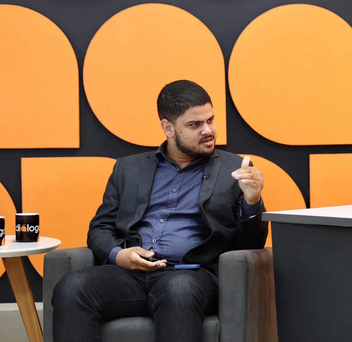 CORREIO OLINDENSE PARTICIPA DO PROGRAMA DIÁLOGO NA TV NOVA COM O PREFEITO DE GRAVATÁ