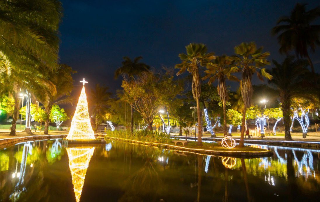 EM OLINDA, ATÉ O NATAL VIRA POLÊMICA: QUANDO SE FAZ, RECLAMAM; QUANDO NÃO SE FAZ, RECLAMAM