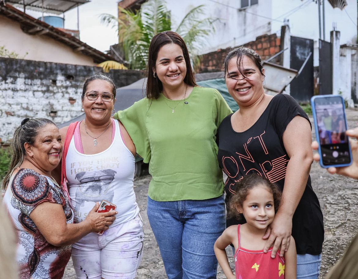 MIRELLA VISTORIA ESTRADA DA MIRUEIRA QUE SERÁ REQUALIFICADA