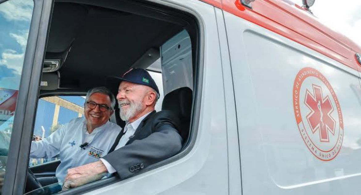 LULA ENVIA 3 AMBULÂNCIAS DO SAMU PARA OLINDA; PERNAMBUCO RECEBE 11 UNIDADES