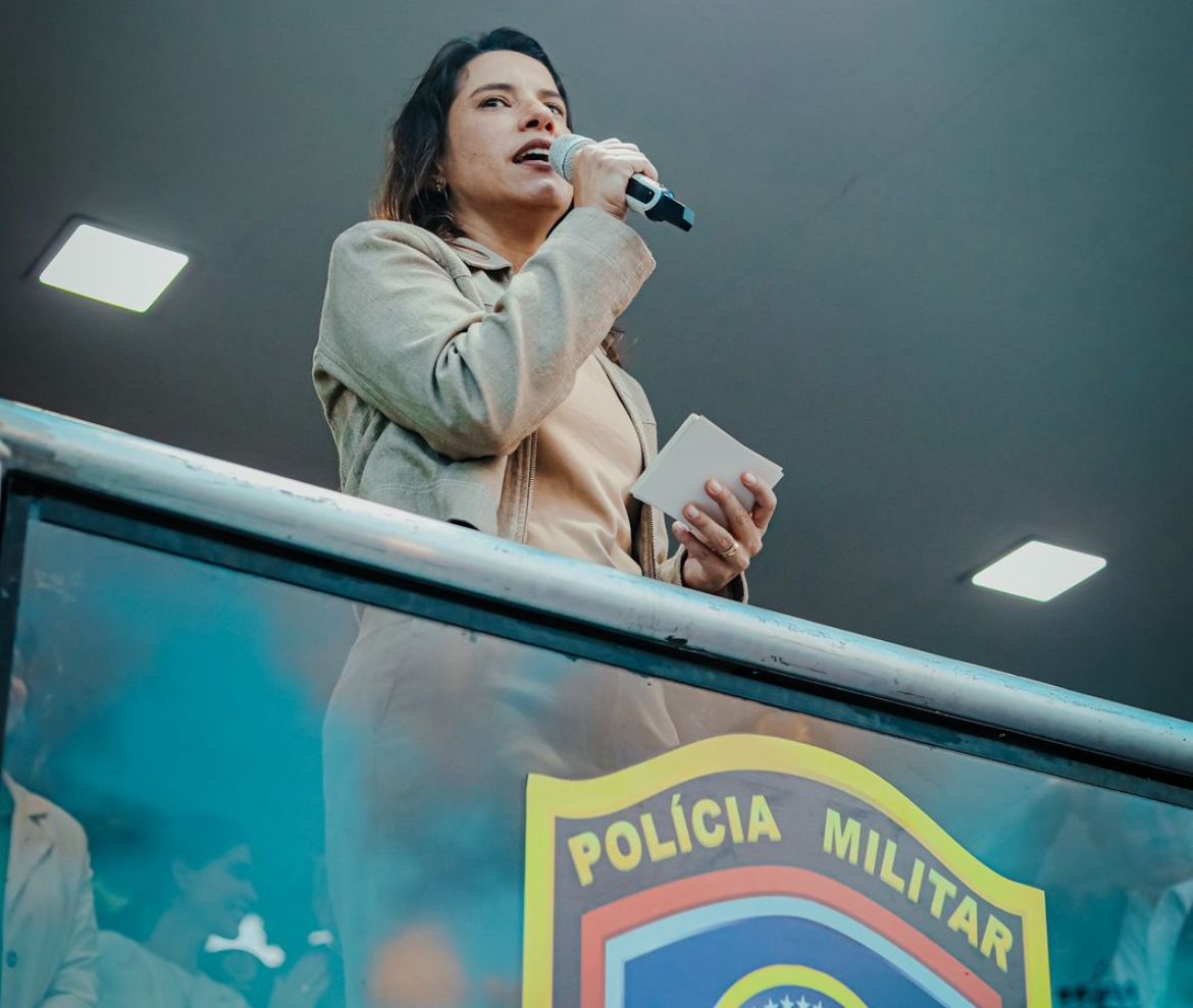 JUNTOS PELA SEGURANÇA: COM INVESTIMENTOS DE R$ 118 MILHÕES, GOVERNADORA RAQUEL LYRA ANUNCIA CONSTRUÇÃO DE BATALHÕES E ENTREGA EQUIPAMENTOS À SEGURANÇA PÚBLICA