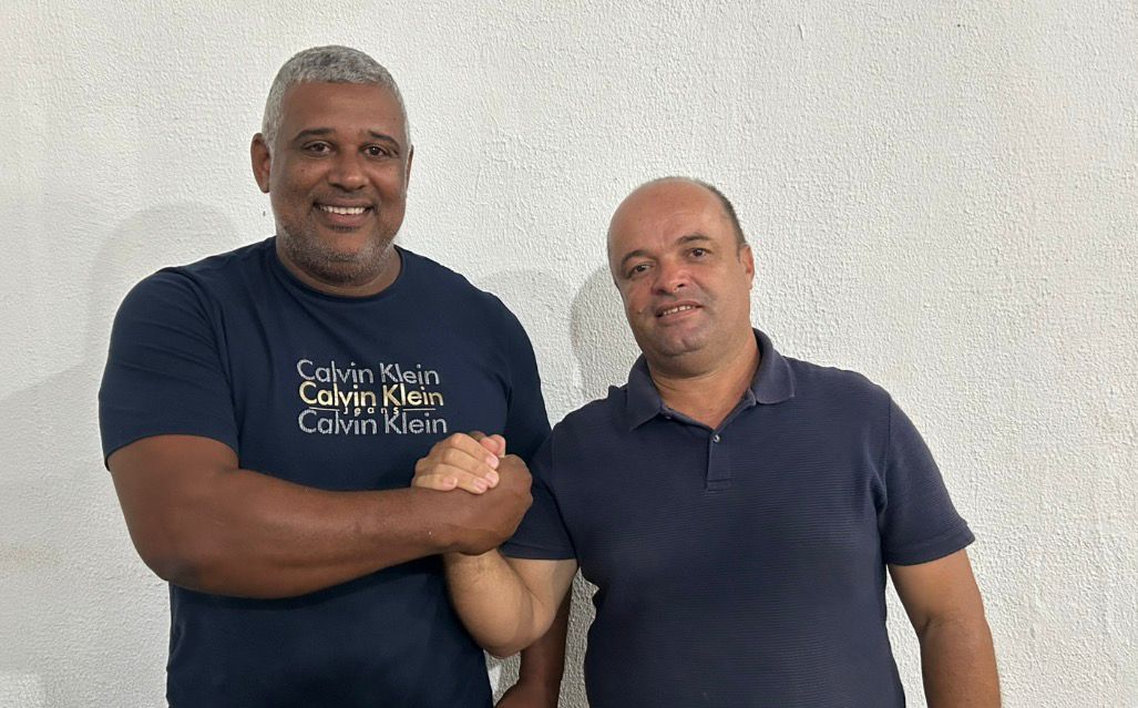 OS HOMENS FORTES DE LUPÉRCIO