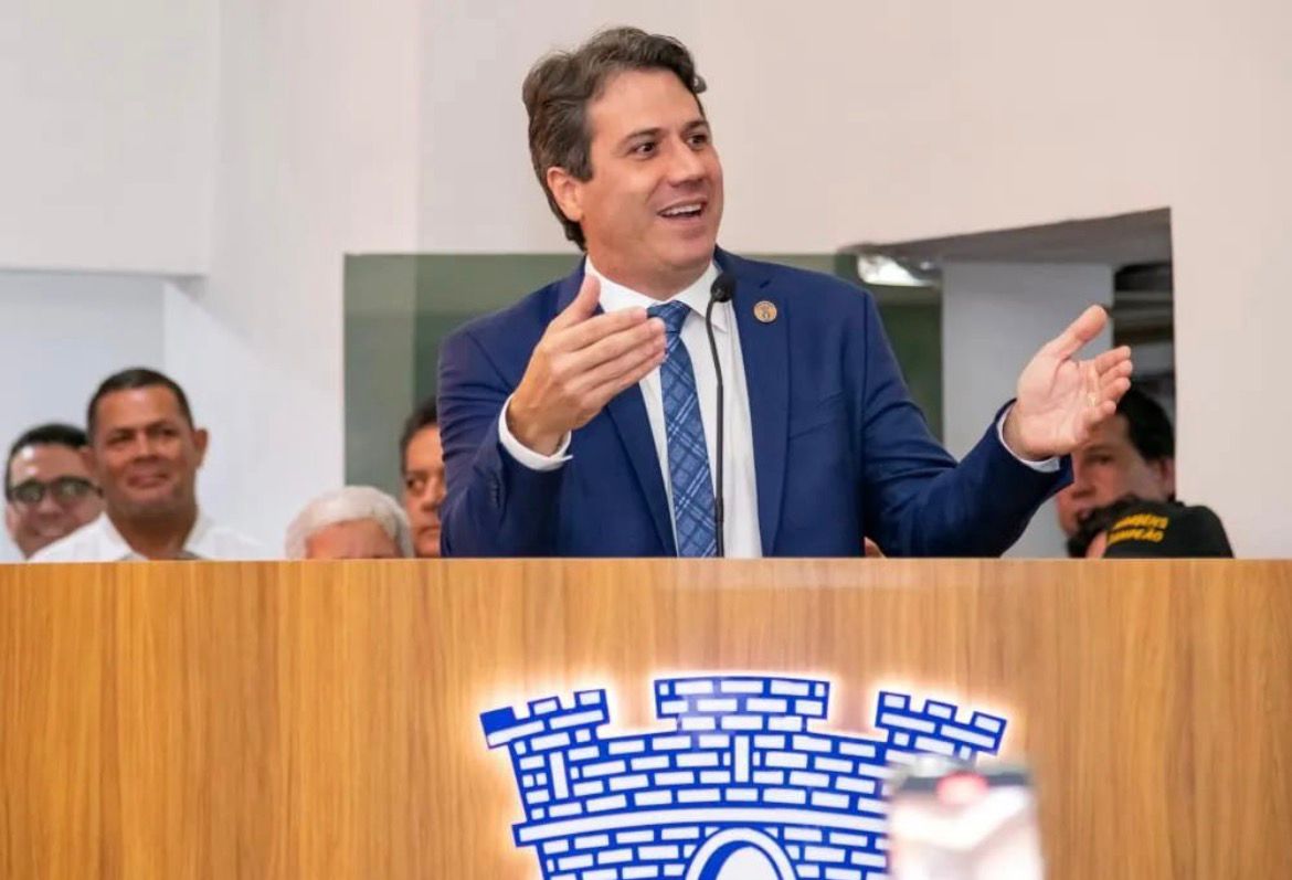 FACULDADE DE MEDICINA DE OLINDA CELEBRA 10 ANOS COM MISSA E HOMENAGEM NA CÂMARA