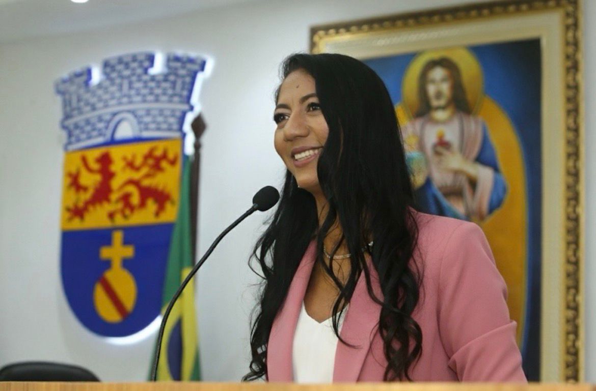 VEREADORA DENISE ALMEIDA REFORÇA A IMPORTÂNCIA DA SAÚDE DA MULHER DURANTE O OUTUBRO ROSA