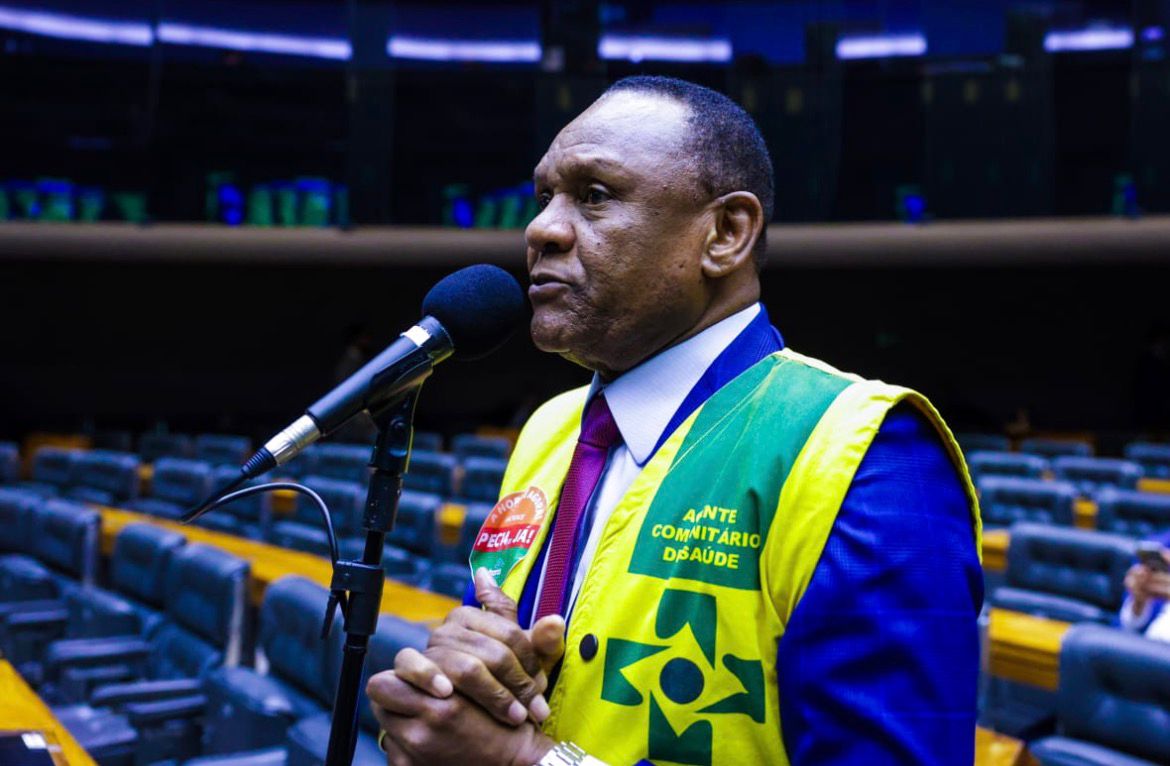 EM BENEFÍCIO DOS AGENTES DE SAÚDE E DE COMBATE A ENDEMIAS, OSSESIO SILVA VOTA A FAVOR DA PEC 14/2021