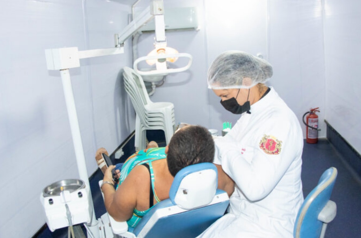 OLINDA DIVULGA AGENDA DA CLÍNICA MÓVEL E DO ODONTOMÓVEL DA SEMANA