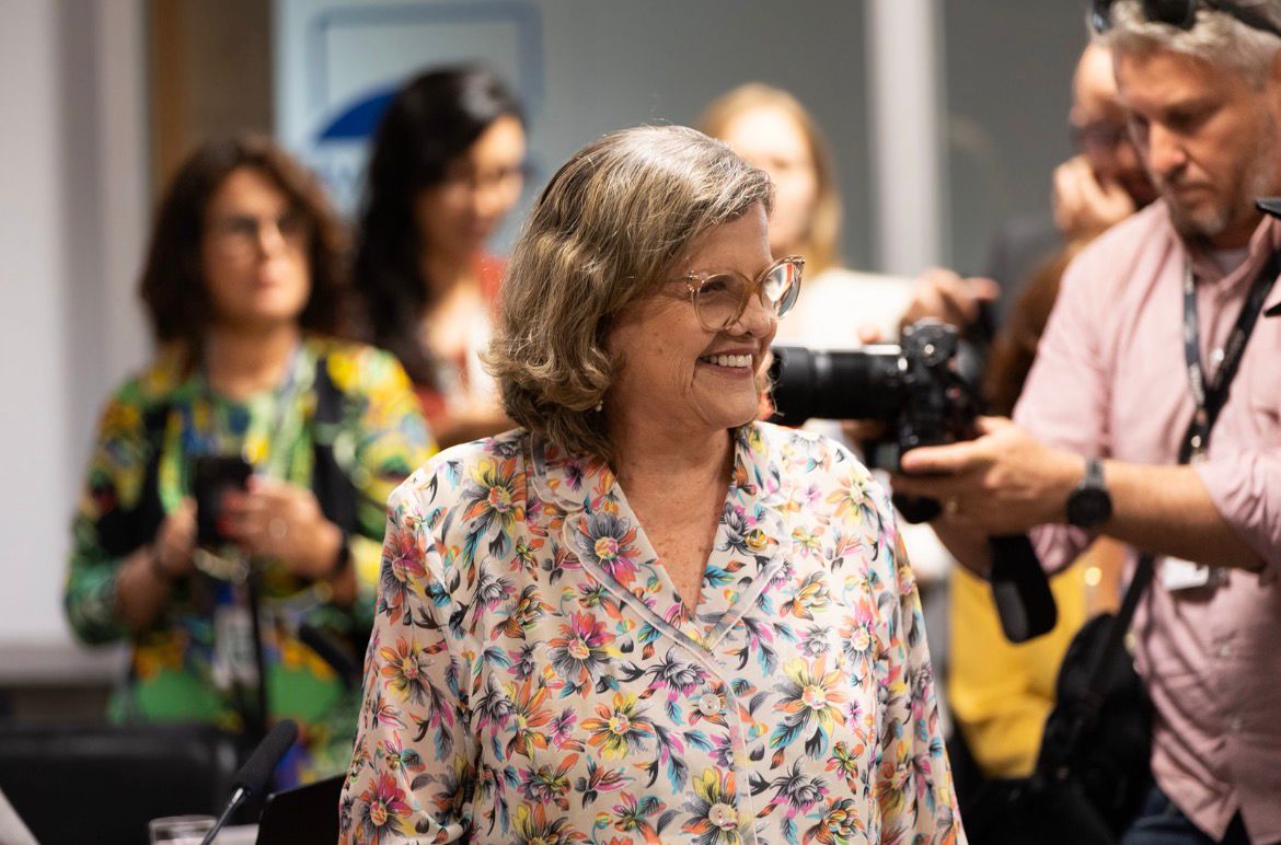 “VAMOS CUIDAR DAS PAUTAS QUE REALMENTE IMPORTAM AO POVO”, AFIRMA TERESA LEITÃO