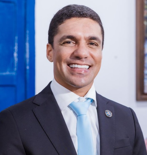 COM FELIPE NASCIMENTO, OLINDA PODE VOLTAR A TER REPRESENTANTE NA ALEPE