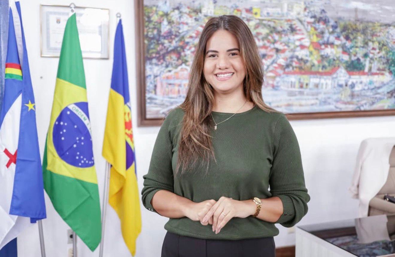 PAZ EM OLINDA: MIRELLA ENCAMINHA PROJETOS, E CÂMARA LIBERA MAIS DE R$ 13 MILHÕES PARA INFRAESTRUTURA, EDUCAÇÃO, SEGURANÇA E PATRIMÔNIO