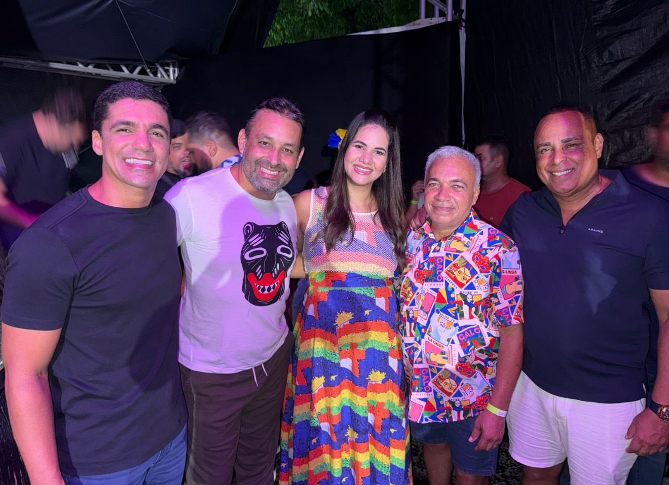 VEREADORES PRESTIGIAM SEXTA DO BREGA AO LADO DA PREFEITA MIRELLA