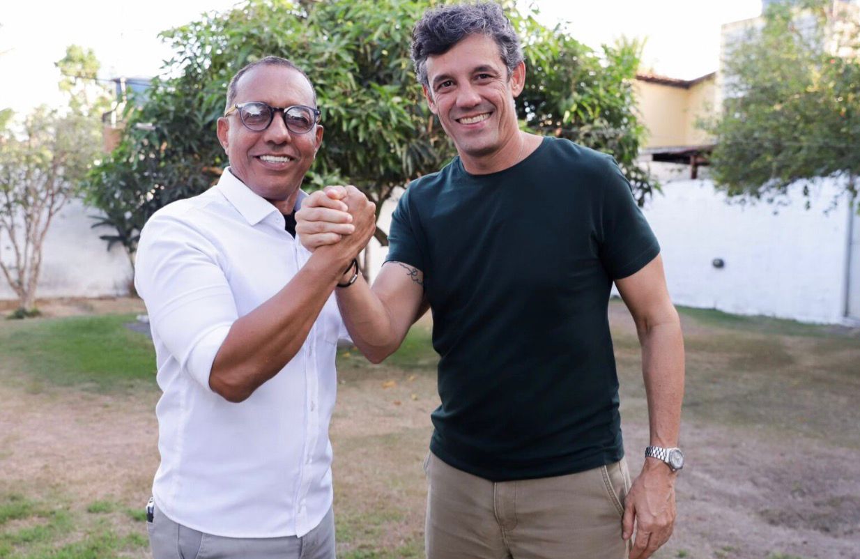 DANIEL COELHO E LUPÉRCIO ANUNCIAM DOBRADINHA EM OLINDA