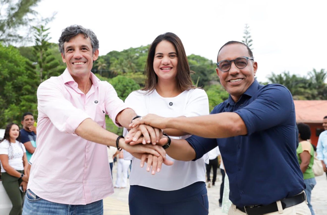 REUNIÃO EM OLINDA CONSOLIDA ALIANÇA ENTRE DANIEL COELHO E PROFESSOR LUPÉRCIO NO TERCEIRO MAIOR COLÉGIO ELEITORAL DE PERNAMBUCO