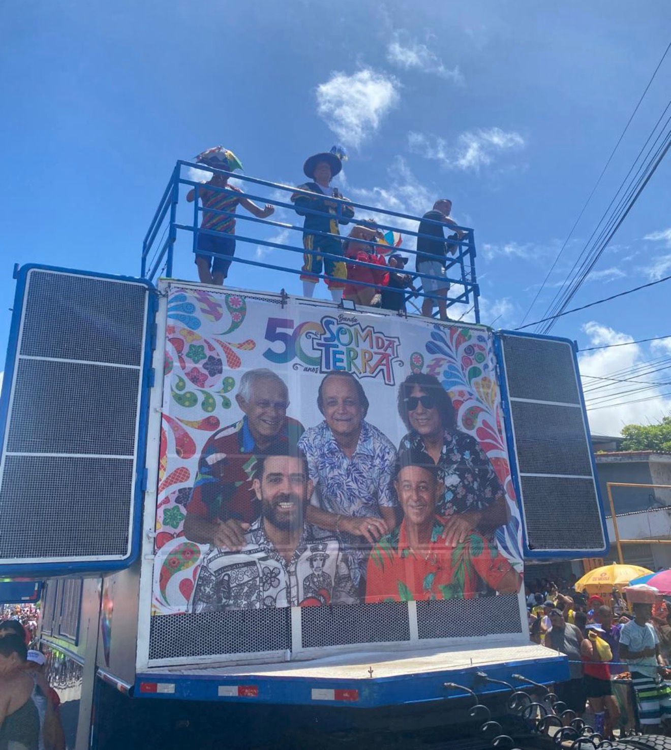 SOM DA TERRA COMEMORA 43 ANOS NAS VIRGENS DO BAIRRO NOVO